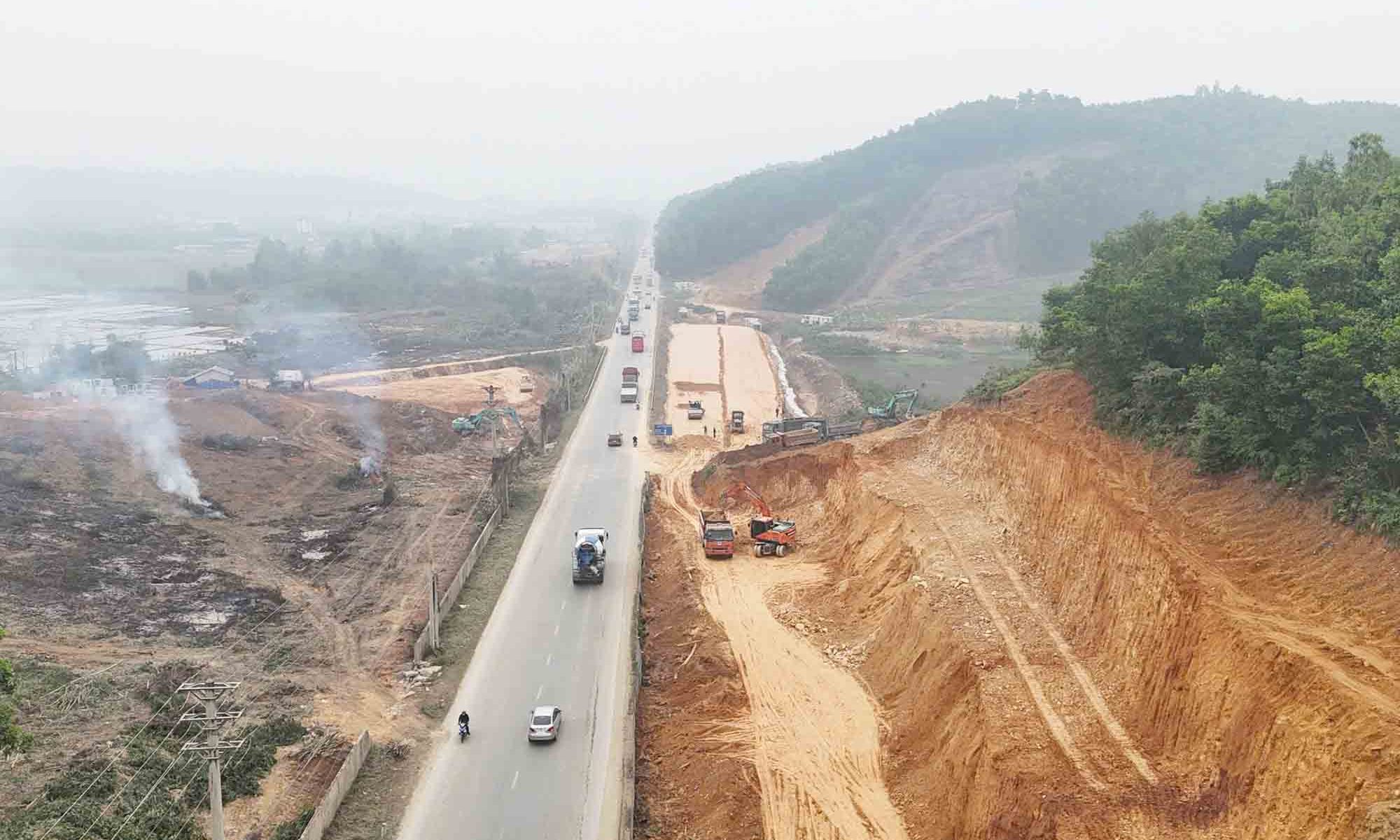 hạ tầng hòa lạc