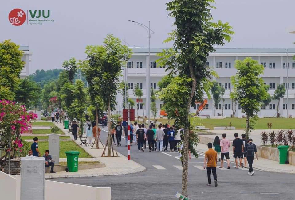 nguyen-thi-hue-dat-hoa-lac (19)