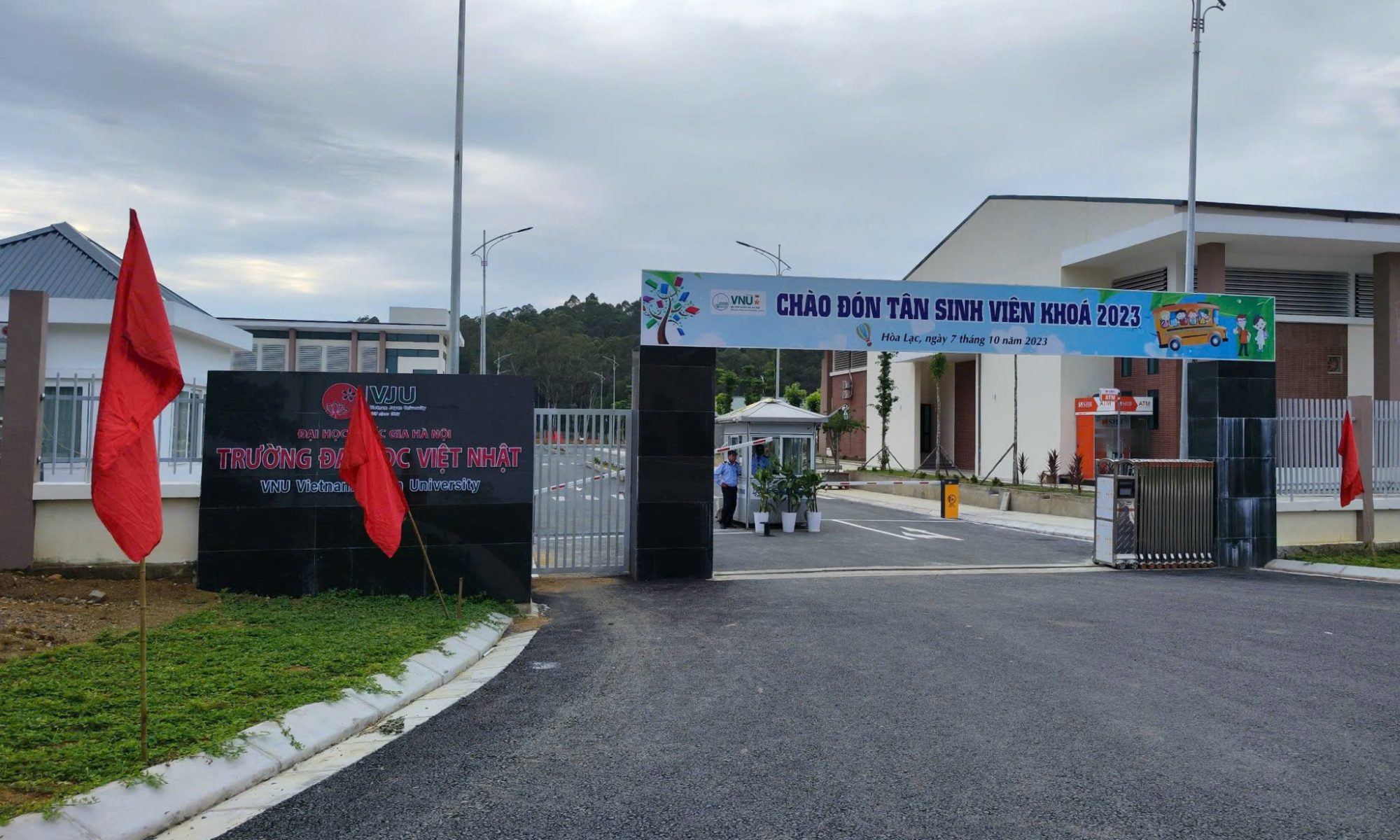 nguyen-thi-hue-dat-hoa-lac (23)