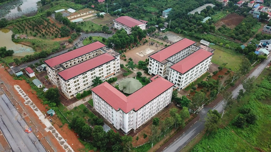 nguyen-thị-hue-ha-tang