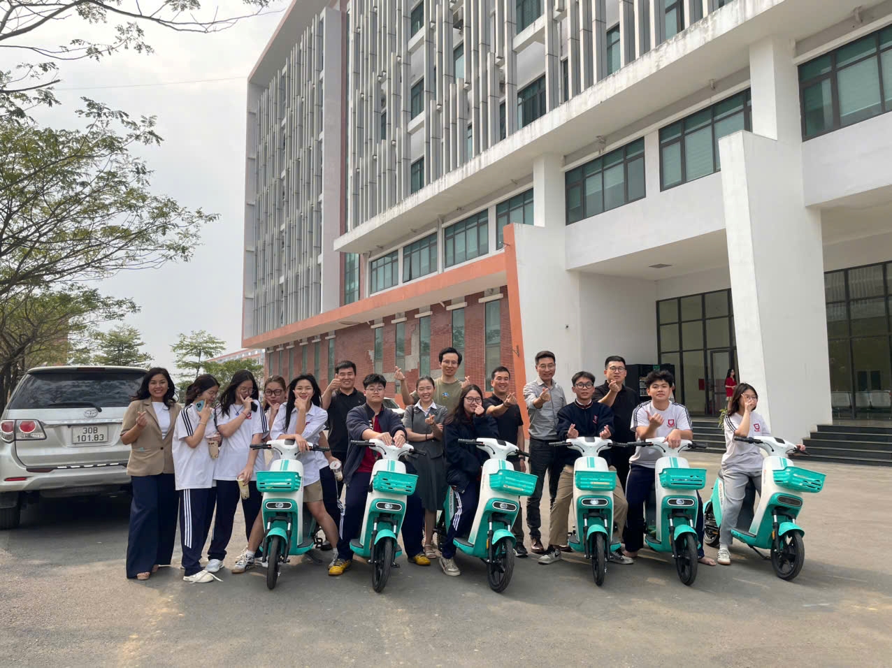 nguyen-thị-hue-ha-tang