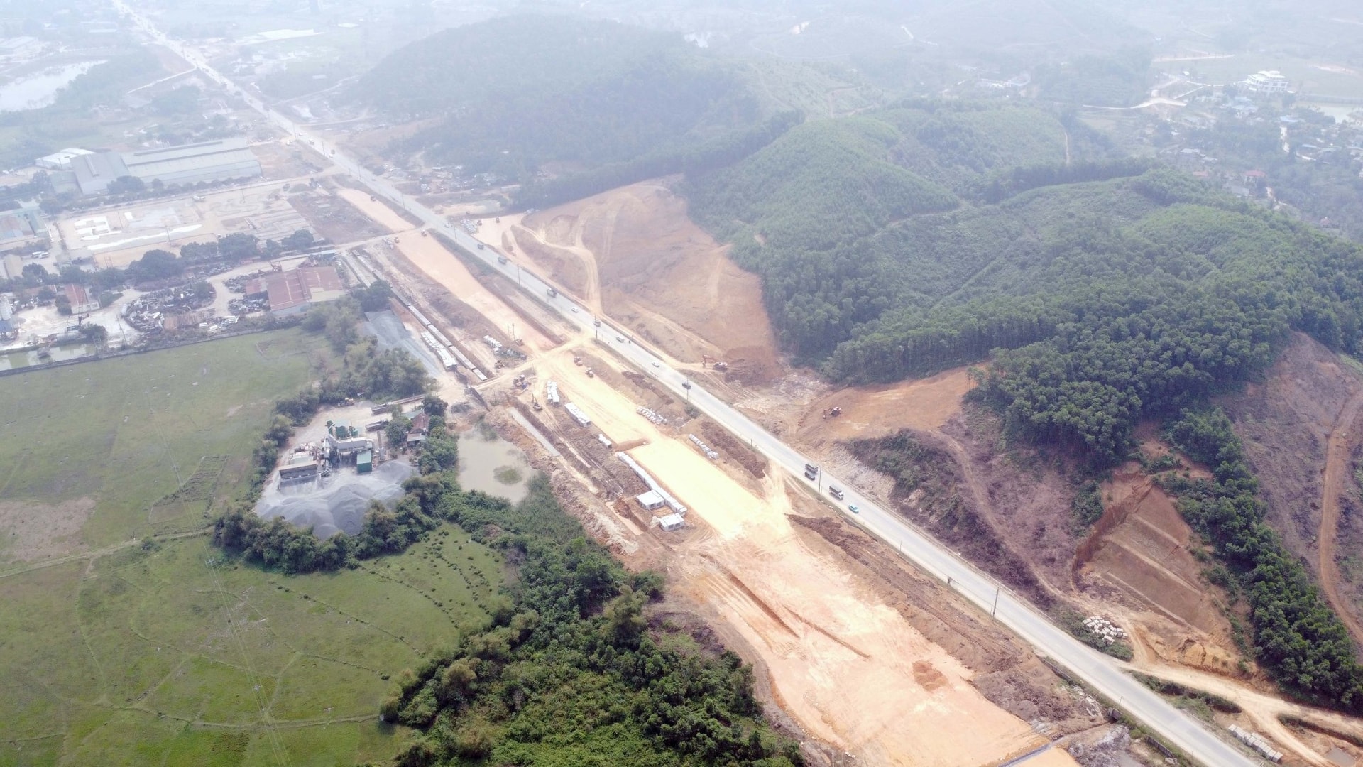 nguyen-thị-hue-ha-tang